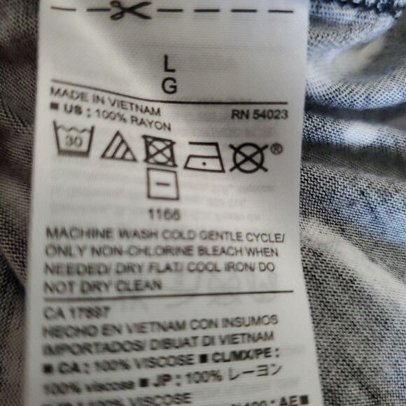 Old Navy Cutout Back Stretch Top Womens  L Black White Print Knit Short Sleeve - Picture 14 of 16